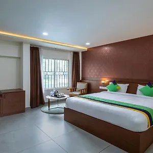 Treebo Trend Chembra Residency Kalpetta